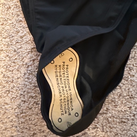 Black one piece sexy swimsuit - Picture 7 of 7